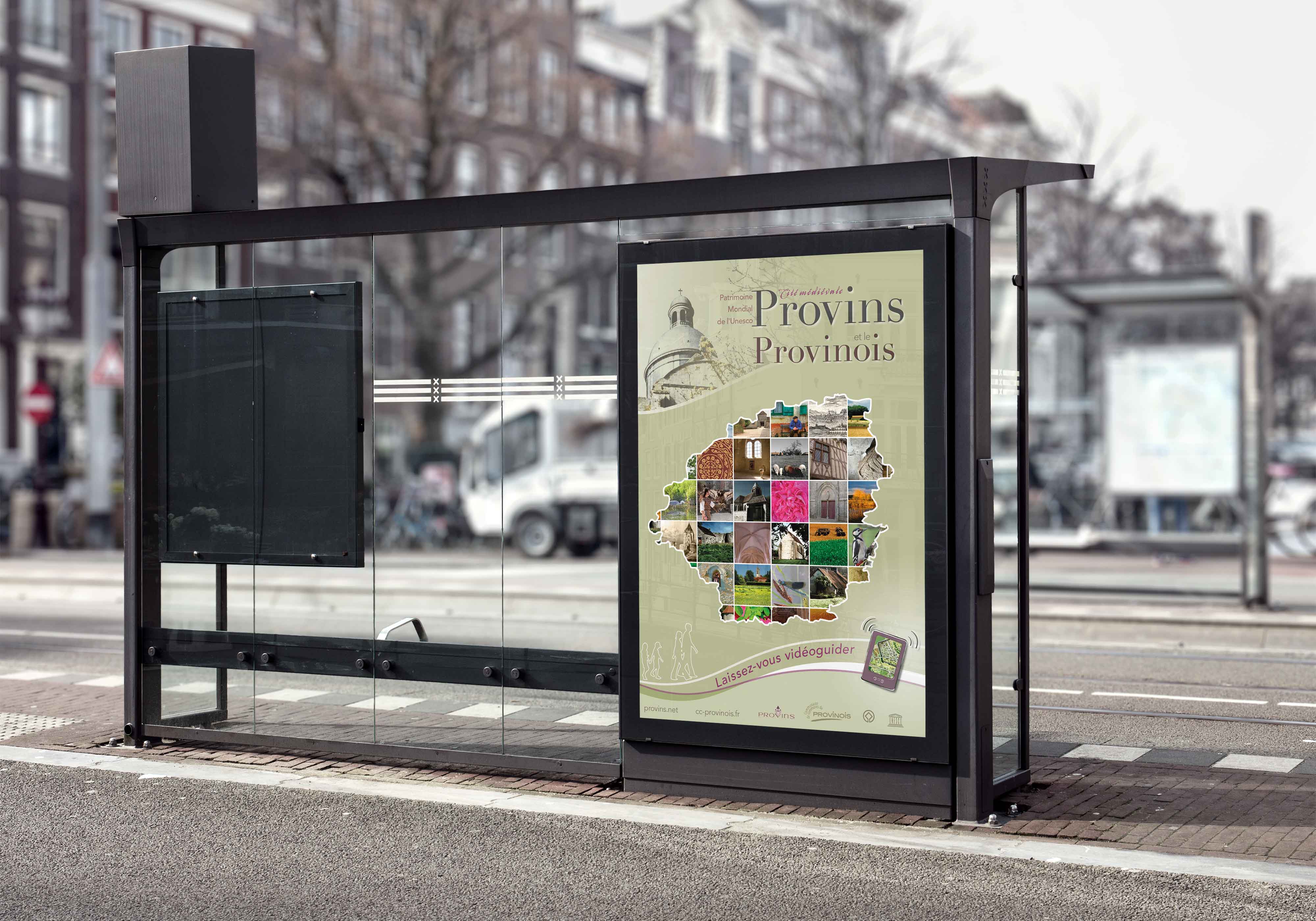 Conception et réalisation de divers supports (affiche, carte postale, dépliant,…) pour l'office du tourisme de Provins.